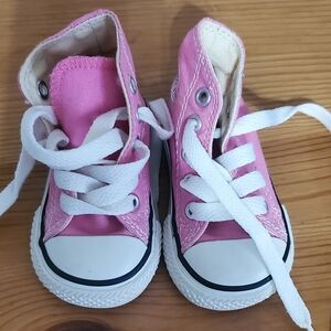 Converse Chuck Taylor infant baby size 2